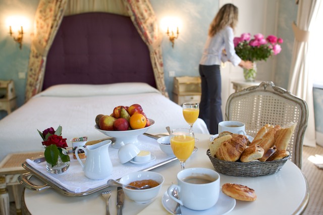 petit déjeuner dans un hébergement touristique dans le Nord au Château d'Aubry du Hainaut